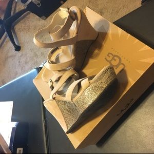 Ugg “Ariah” wedges